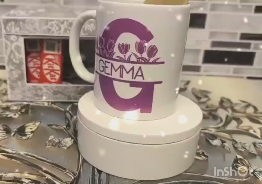PERSONALISED INITIAL MUG GIFT SET WITH 2x COFFEE SACHETS & 2x KITKAT BARS